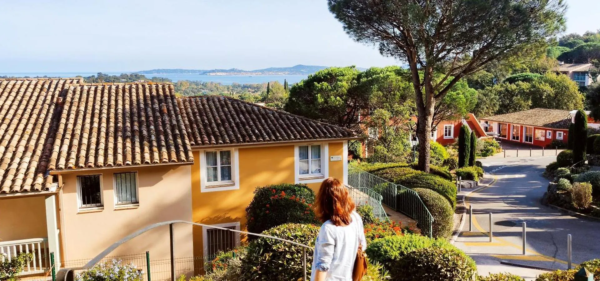 Jolie Appartement Pierre & Vacances Avec Vue Sur Mer St Tropez 格里莫 法国