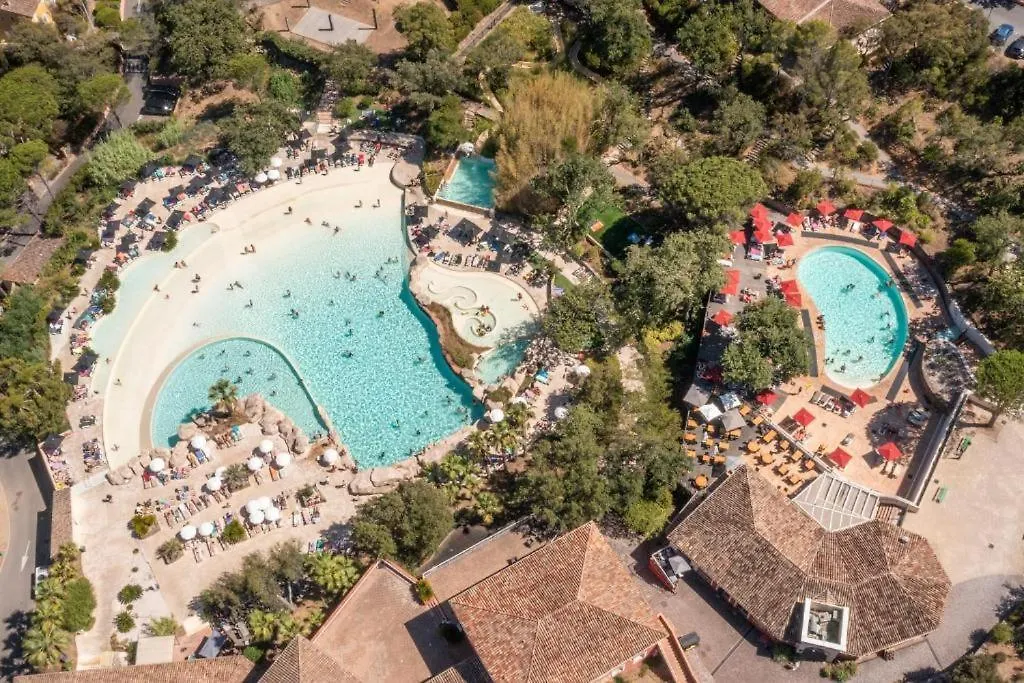 Jolie Appartement Pierre & Vacances Avec Vue Sur Mer St Tropez Grimaud